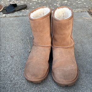 UGG Chestnut Sheepskin Boots